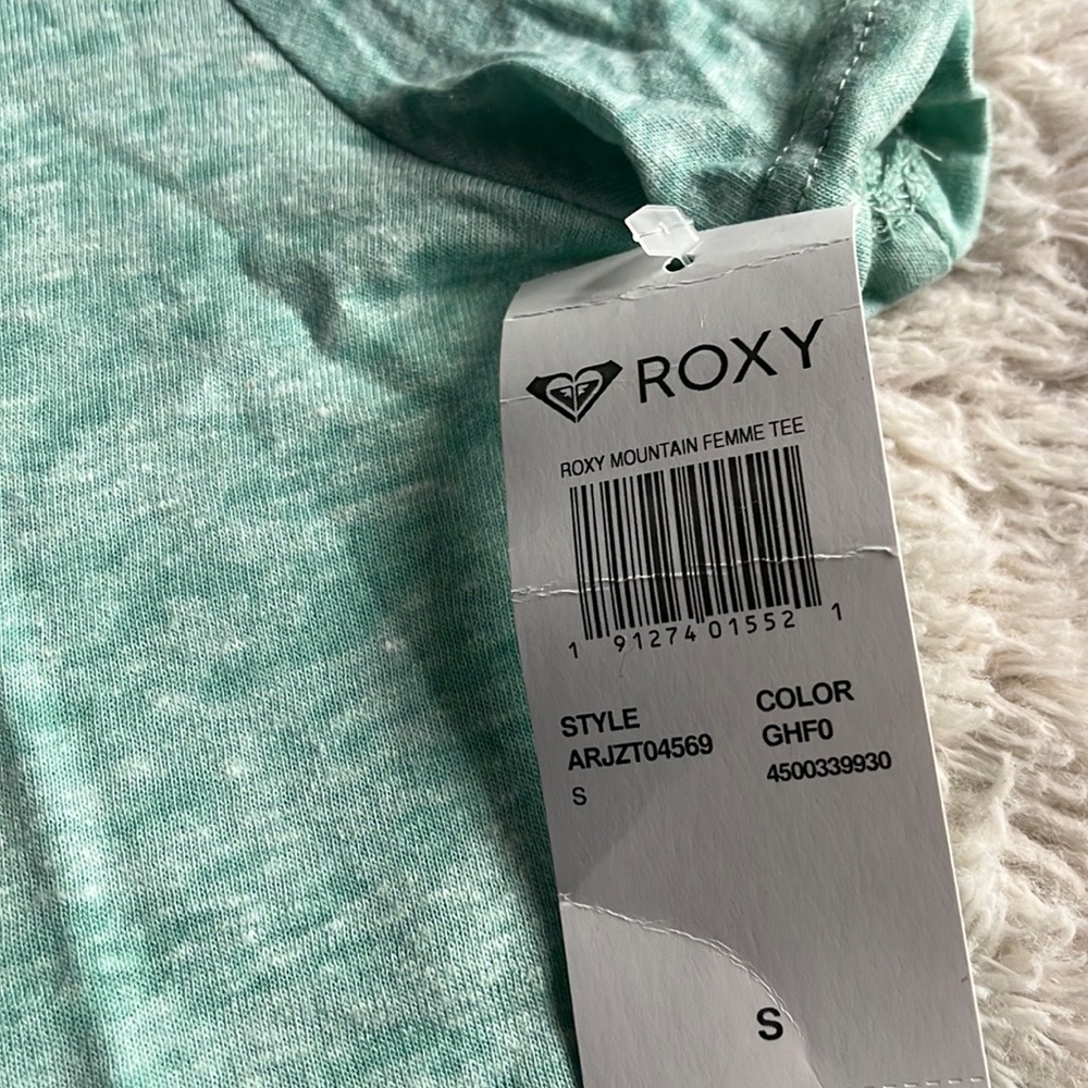 New Roxy Tee - Picture 5 of 5